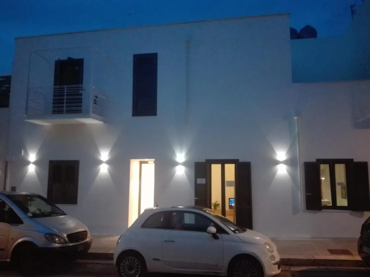 Bed and Breakfast Patio 101 San Vito Lo Capo 2*,